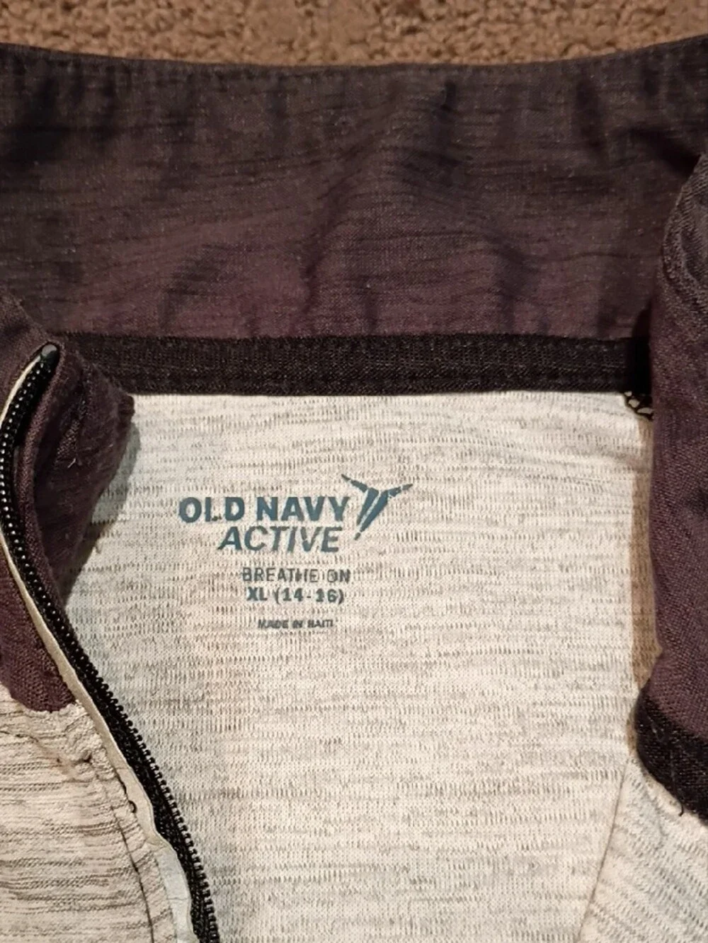Old Navy Active Quarter-Zip Pullover in Light Gray and Dark Purple